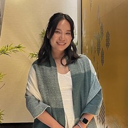 Picture of Lien Ho